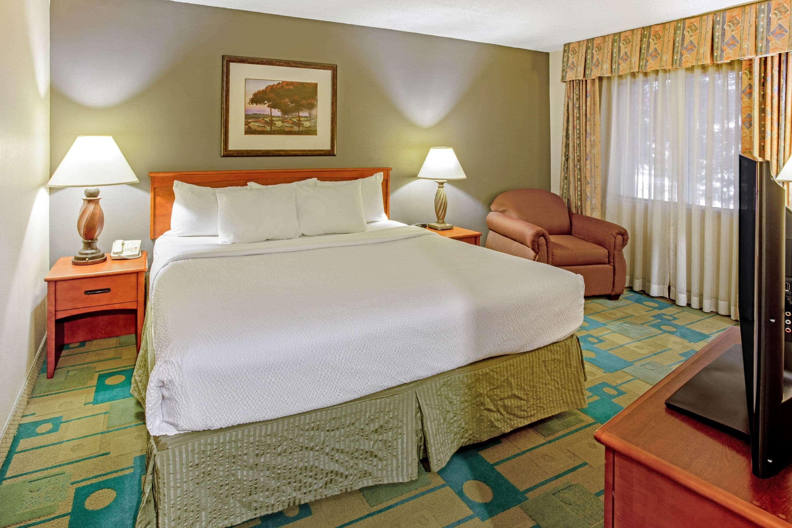 La Quinta By Wyndham Appleton College Avenue Hotel Bagian luar foto