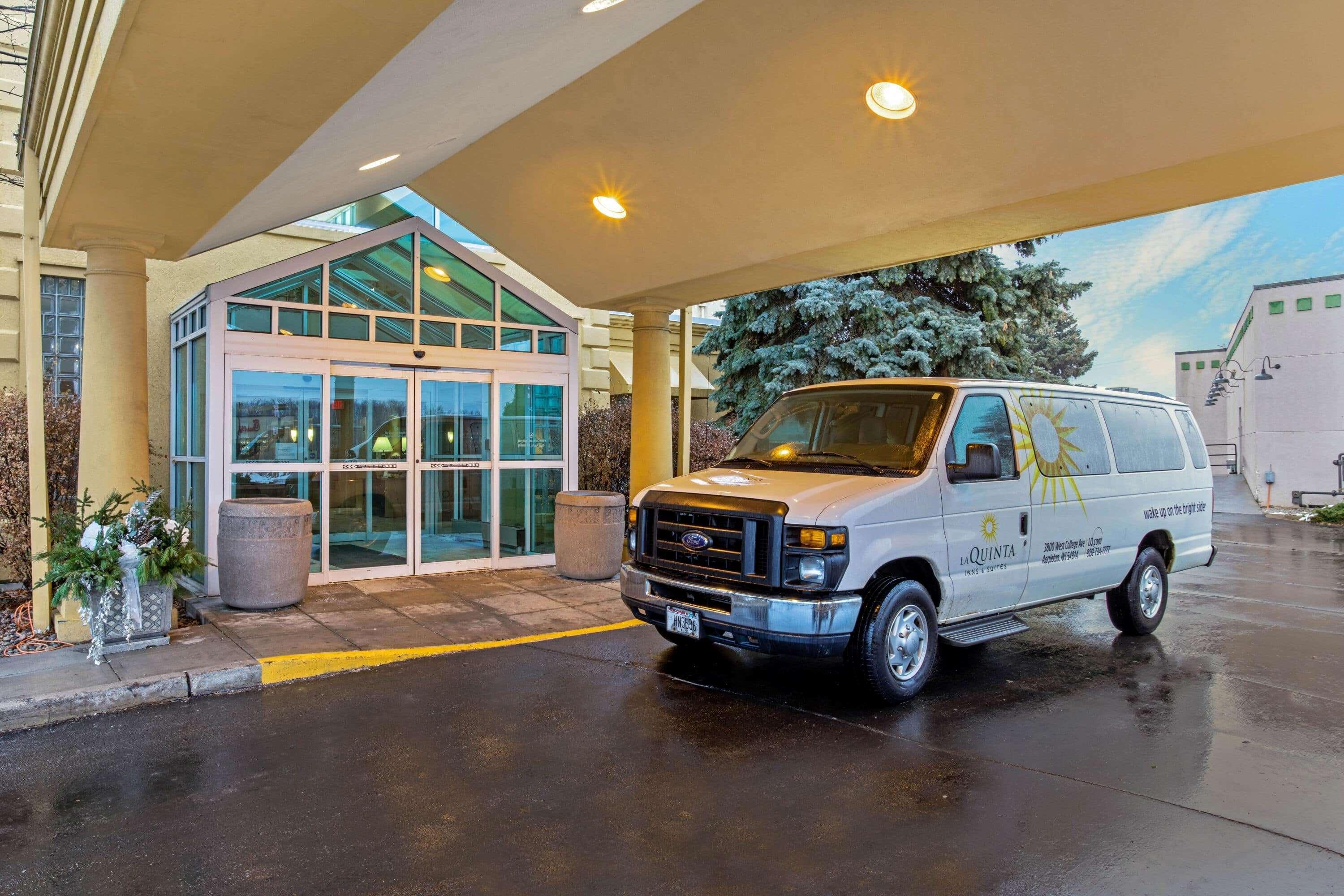 La Quinta By Wyndham Appleton College Avenue Hotel Bagian luar foto