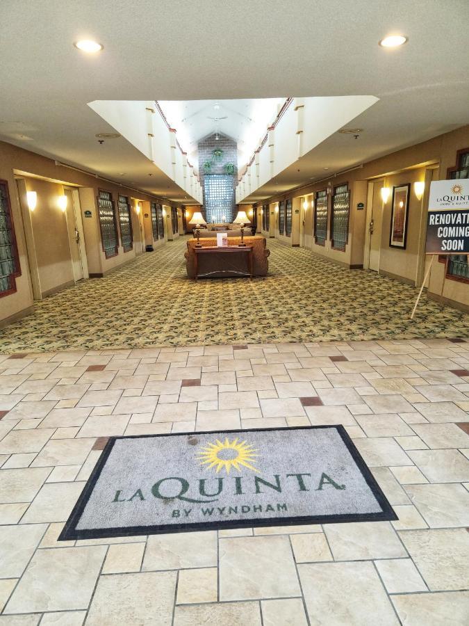 La Quinta By Wyndham Appleton College Avenue Hotel Bagian luar foto
