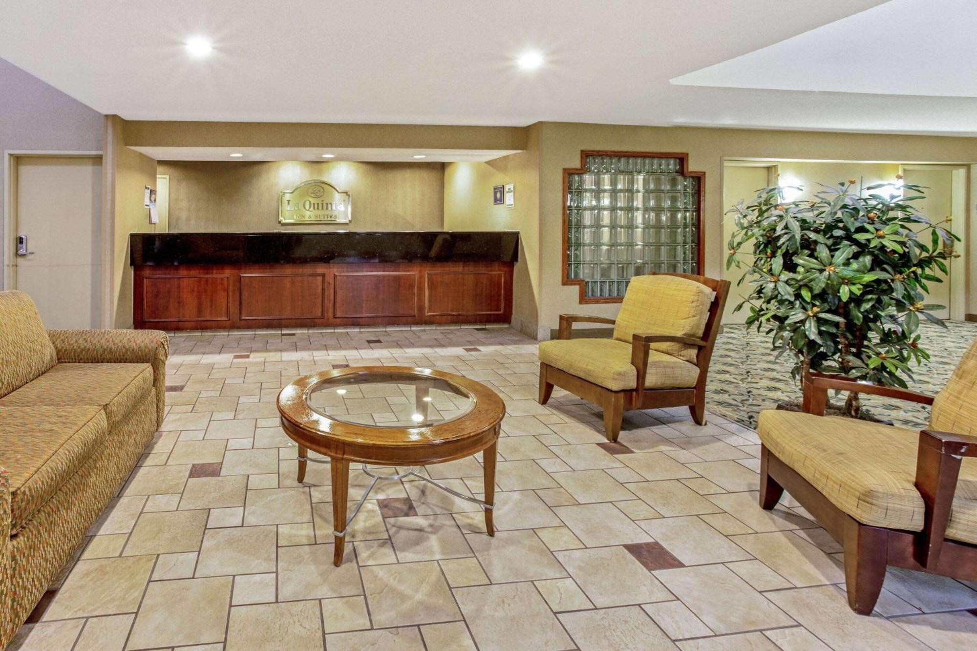 La Quinta By Wyndham Appleton College Avenue Hotel Bagian luar foto